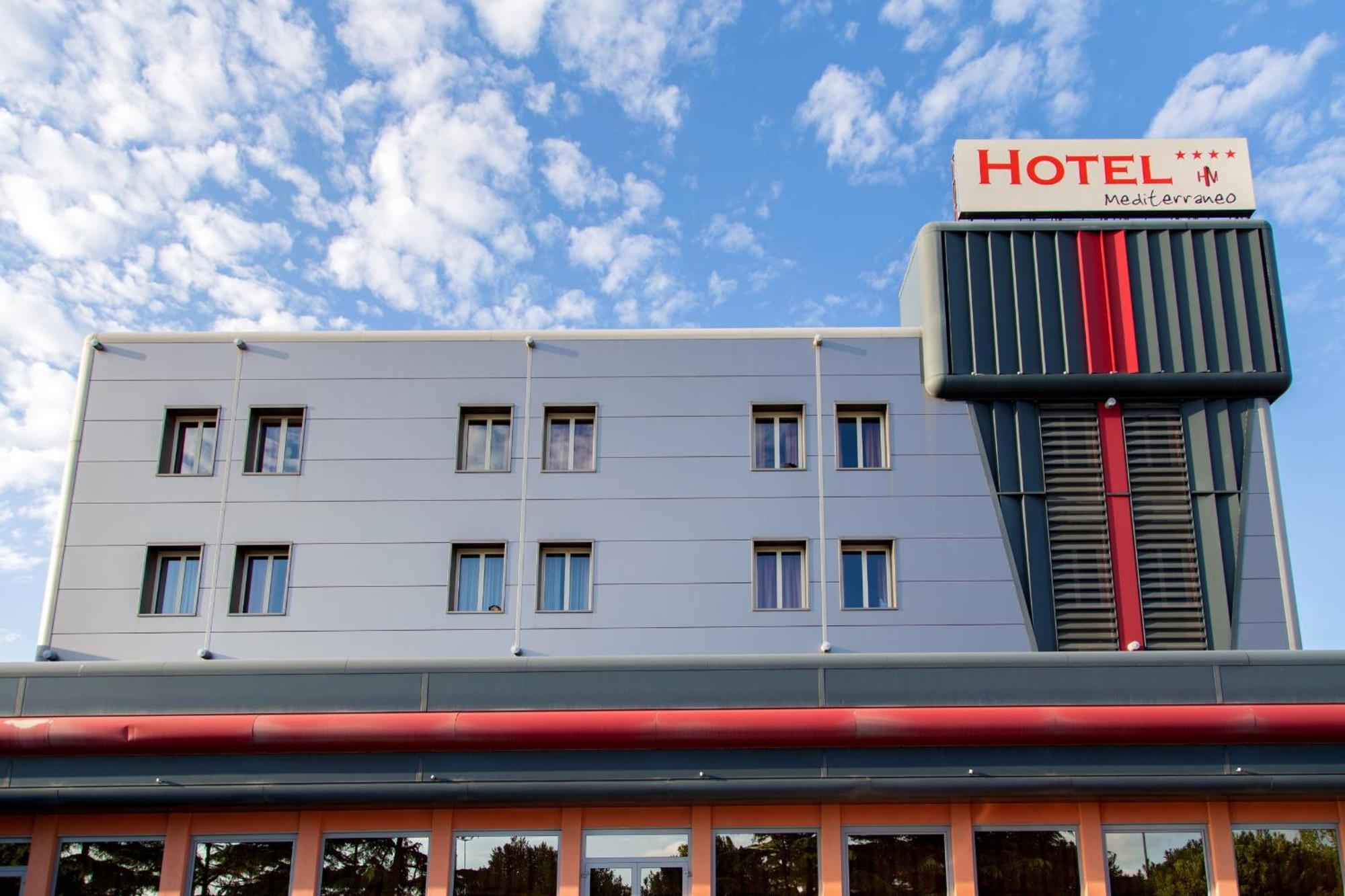 Hotel Mediterraneo Stagno Exterior foto